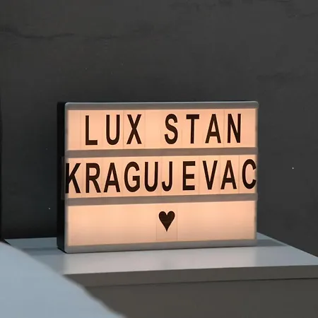Lux Stan Kragujevac Apartment Exterior photo