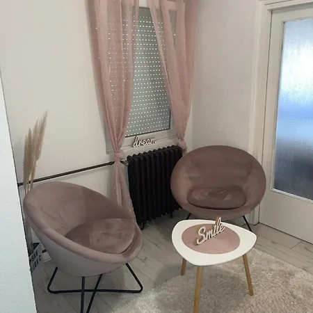 Lux Stan Kragujevac Apartment Exterior photo